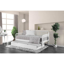 Load image into Gallery viewer, Linda White Twin Daybed image