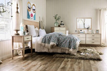 Load image into Gallery viewer, Roseburg Cal.King Bed