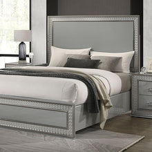 Load image into Gallery viewer, Cassiopeia E.King &amp; Queen Bed Squre &amp; Circular