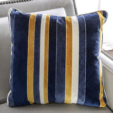 Load image into Gallery viewer, MONTECELIO Loveseat