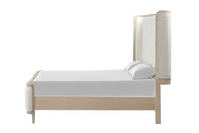 Load image into Gallery viewer, Candra E.King &amp; Queen Bed