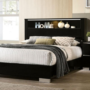 Carlie Queen Bedroom Set Black & White