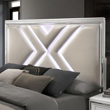 Load image into Gallery viewer, Emmeline Queen Bedroom Set Silver &amp; White