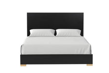 Load image into Gallery viewer, Goldsberg E.King &amp; Queen Bed Grey &amp; Pink
