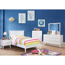 Load image into Gallery viewer, LENNART II White Night Stand