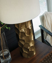 Load image into Gallery viewer, Marshawn Table Lamp