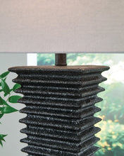 Load image into Gallery viewer, Golzar Table Lamp