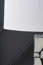 Load image into Gallery viewer, Macaria Table Lamp