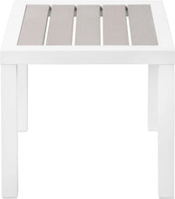 Load image into Gallery viewer, Nizuc Grey manufactured wood Outdoor Patio Aluminum End Table