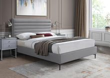 Load image into Gallery viewer, Hunter Grey Linen King Bed