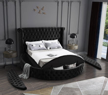 Load image into Gallery viewer, Luxus Black Velvet King Bed (3 Boxes)