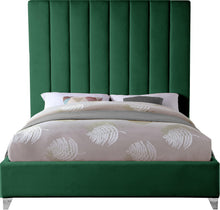 Load image into Gallery viewer, Via Green Velvet Full Bed