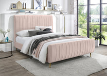 Load image into Gallery viewer, Zara Pink Velvet Queen Bed (3 Boxes)