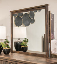 Load image into Gallery viewer, Pamytta Dresser and Mirror