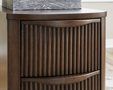 Load image into Gallery viewer, Camdill Chairside End Table