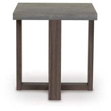 Load image into Gallery viewer, Dynnford Table (Set of 3)