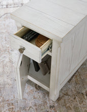 Load image into Gallery viewer, Robbinsdale Chairside End Table