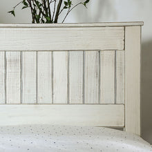 Load image into Gallery viewer, Rockwall Full, Queen, &amp; Twin Bed White, Gray, &amp; White