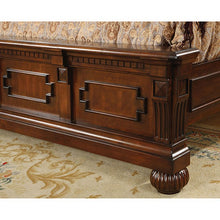 Load image into Gallery viewer, Fortrose Queen Bed