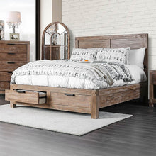 Load image into Gallery viewer, Wynton Weathered Light Oak E.King Bed image