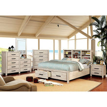 Load image into Gallery viewer, Strasburg 8-Drawer Dresser Mirror