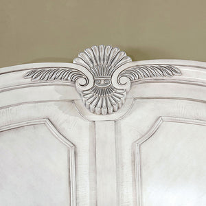 Isidora E.King Bed