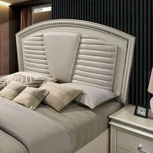 Load image into Gallery viewer, Maddie Bed White &amp; Silver