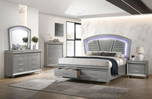 Load image into Gallery viewer, Maddie Bed White &amp; Silver