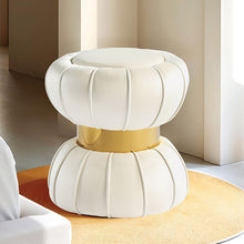 Load image into Gallery viewer, Dorothea Stool