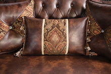 Load image into Gallery viewer, Palencia Loveseat