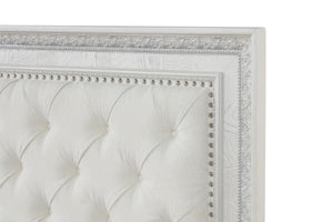 Stella Mia 4 Pc 5 Pc Queen Bedroom Set White & White