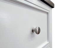 Load image into Gallery viewer, Pinetop Nightstand