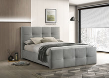 Load image into Gallery viewer, Merced Bed