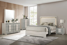 Load image into Gallery viewer, Lincolt Night Stand