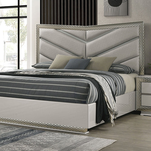 Ventnor E.King & Queen Bed