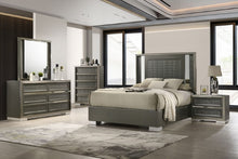 Load image into Gallery viewer, Leyland E.King &amp; Queen Bed