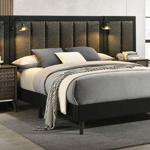 Load image into Gallery viewer, Chalfont Queen Bedroom Set