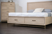 Load image into Gallery viewer, Sandnes E.King &amp; Queen Bed