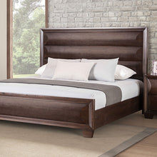 Load image into Gallery viewer, Hinwitz Queen Bedroom Set