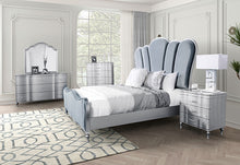 Load image into Gallery viewer, Melodi Parc Bed Black &amp; Silver