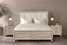 Load image into Gallery viewer, Midhurst Bed