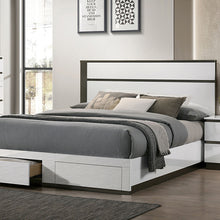 Load image into Gallery viewer, Birsfelden Queen Bedroom Set White