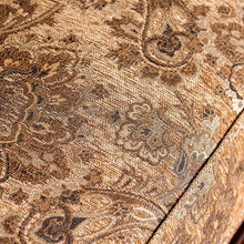 Load image into Gallery viewer, NICANOR Tan/Gold Love Seat
